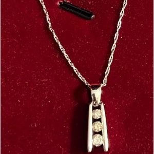 14k white gold 3/8 ctw diamond Necklace